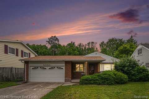 3226 Glasgow Drive, Lansing, MI 48911