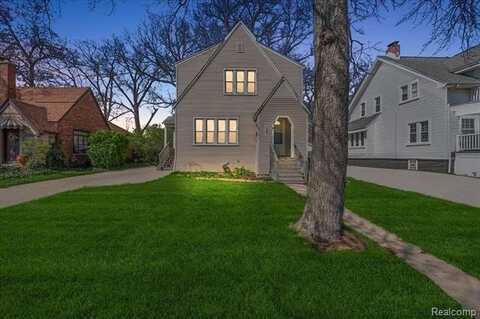129 E Maryland Avenue, Royal Oak, MI 48067