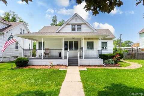 2920 4th Street, Trenton, MI 48183