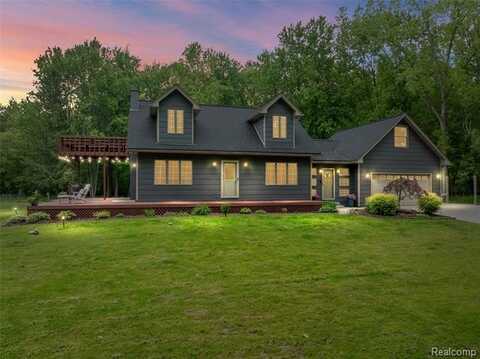 5490 Granger Road, Oxford, MI 48371