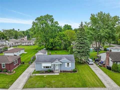 19934 Floral Street, Livonia, MI 48152
