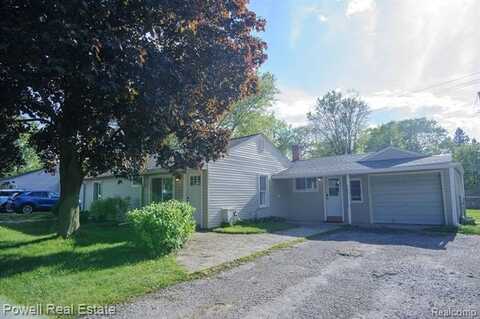 2575 Walnut Road, Auburn Hills, MI 48326