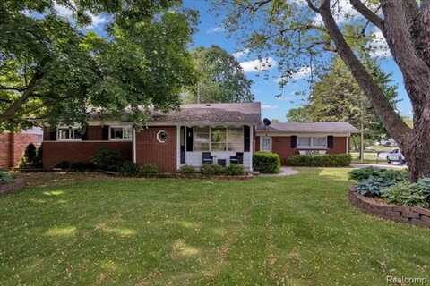 12016 Barbara Ann Drive, Washington, MI 48095
