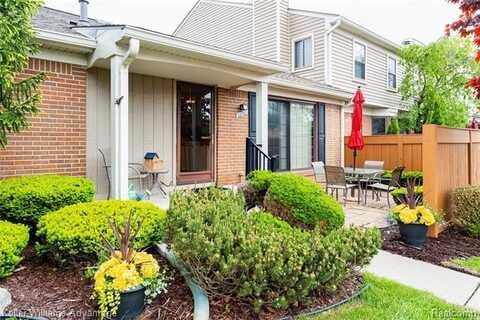 22152 Edgewater, Novi, MI 48375
