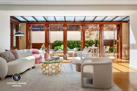 350 East 72nd Street, New York, NY 10021