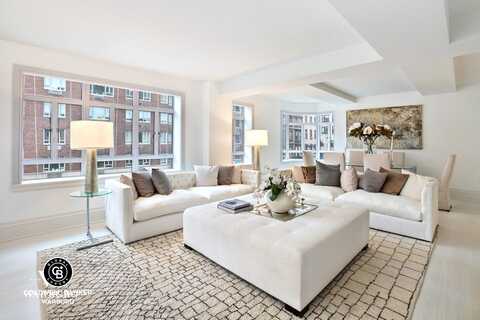 21 East 61st Street, New York, NY 10065