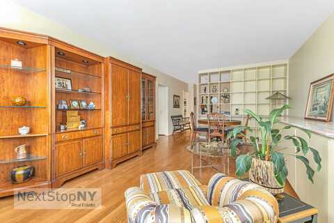 400 East 56th Street, New York, NY 10022