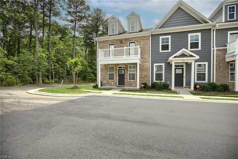 101 Daybeacon Street, Yorktown, VA 23692
