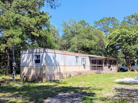 2715 Flamingo Drive SW, Shallotte, NC 28470