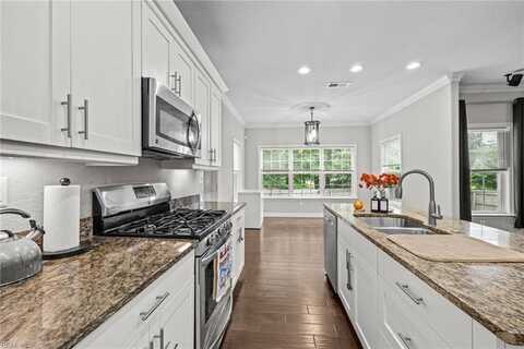4621 Old Woodland Drive, Chesapeake, VA 23321
