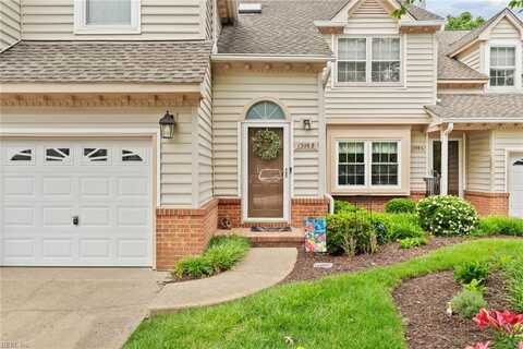 1308 Bunker Ridge Arch, Chesapeake, VA 23320