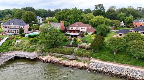 8 BLUNT Court, Newport News, VA 23606