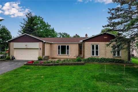 63 Westwood Road, Lancaster, NY 14086