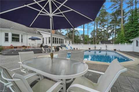 136 Wynnwood Drive, Franklin, VA 23851