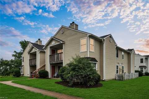 1729 Rock Bridge Mews, Chesapeake, VA 23320