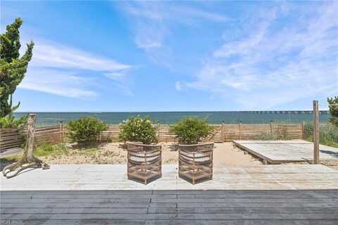 5036 Lauderdale Avenue, Virginia Beach, VA 23455