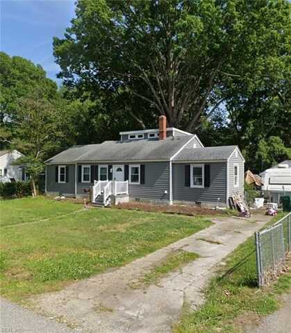 702 Highland Court, Newport News, VA 23605