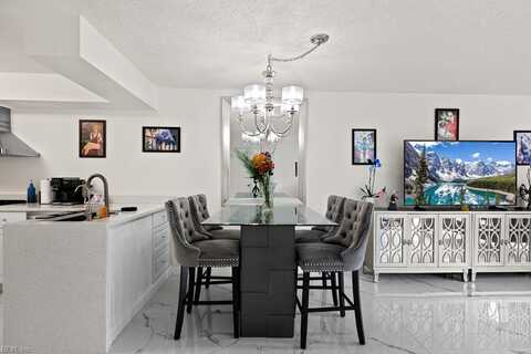 1256 Foursome Lane, Virginia Beach, VA 23455