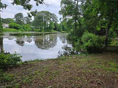 5468 Bayberry Drive, Norfolk, VA 23502