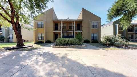 305 Manuel Drive, College Station, TX 77840
