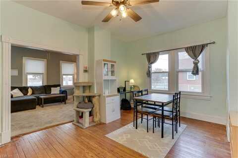 1108 E Pembroke Avenue, Hampton, VA 23669