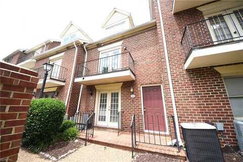 20 Academy Lane, Hampton, VA 23669