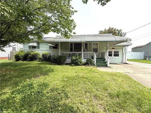 303 Mohican Drive, Portsmouth, VA 23701