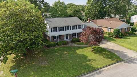 833 Moffat Lane, Virginia Beach, VA 23464