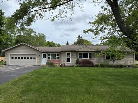 286 Park Lane Drive, Webster, NY 14580