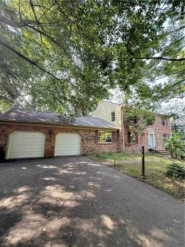 239 E Queens Drive, Williamsburg, VA 23185