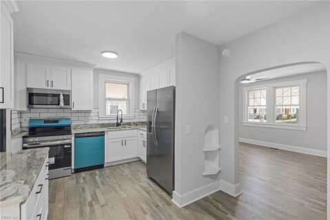 1612 Melrose Parkway, Norfolk, VA 23508