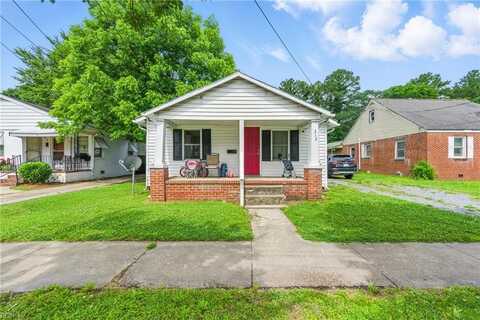 313 Saint James Avenue, Suffolk, VA 23434