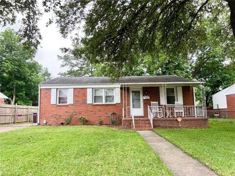 3006 Mayon Drive, Chesapeake, VA 23325