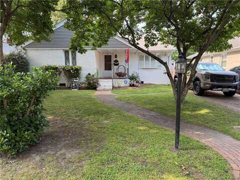 1124 Lexan Avenue, Norfolk, VA 23508