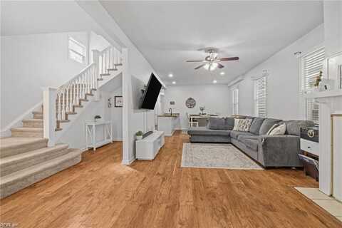 625 W 34th Street, Norfolk, VA 23508
