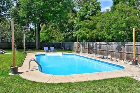 832 Doe Run Drive, Chesapeake, VA 23322