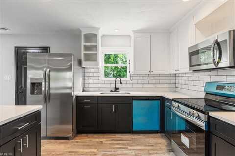 3004 Sunrise Avenue, Chesapeake, VA 23324