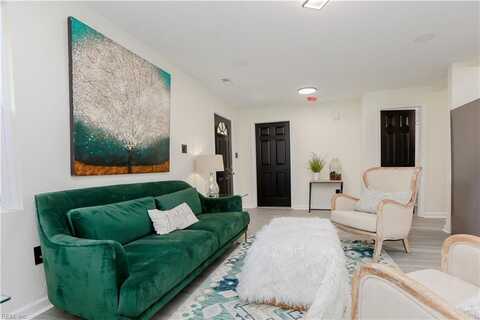 219 Baker Street, Suffolk, VA 23434