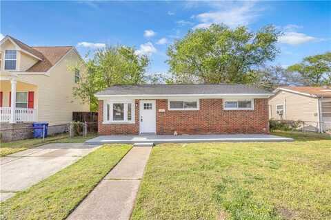 2708 Ash Street, Portsmouth, VA 23707