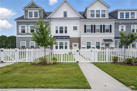 453 Asuza Street, Chesapeake, VA 23323
