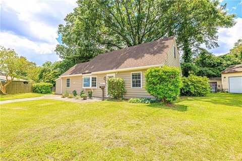 841 Round Bay Court, Norfolk, VA 23502