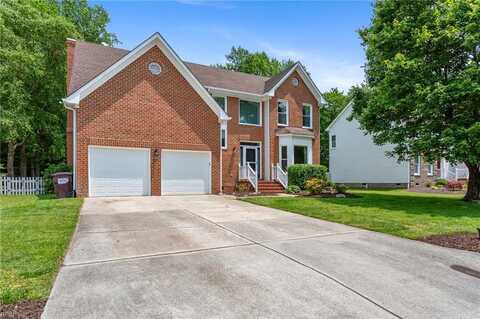 805 Lakeside Court, Chesapeake, VA 23322