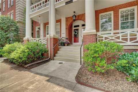 709 Redgate Avenue, Norfolk, VA 23507