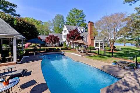 106 Ocean Breeze Drive, Yorktown, VA 23693