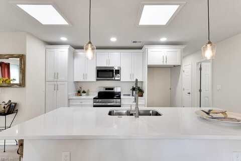 13031 Green Grove Lane, Newport News, VA 23608