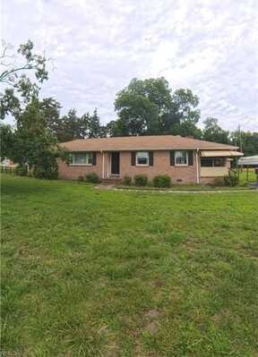 3244 Pruden Boulevard, Suffolk, VA 23434