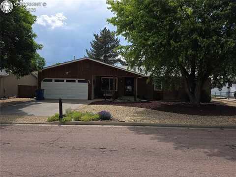601 Field Avenue, Canon City, CO 81212