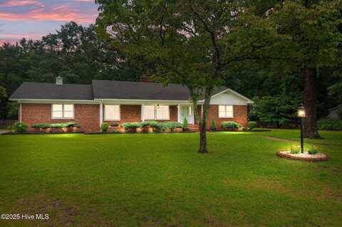 805 Weeks Drive, Tarboro, NC 27886