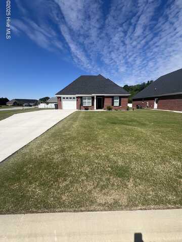 3001 Somerset Court, Tarboro, NC 27886