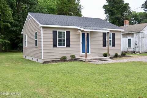 102 Nash Street, Elm City, NC 27822